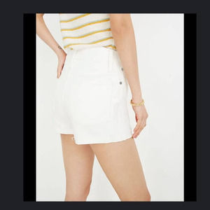 Madewell high rise denim shorts in tile white